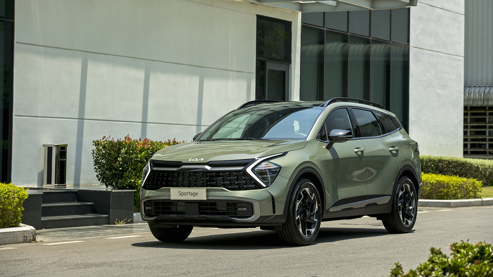 sportage t8 Tháng 8, các mẫu xe Kia thế hệ mới ưu đãi đặc biệt 50% lệ phí trước bạ
